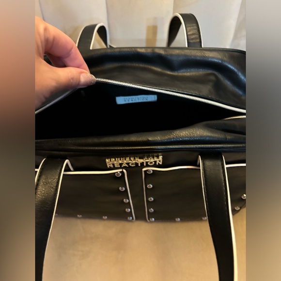 Kenneth Cole Reaction bag - Picture 5 of 7
